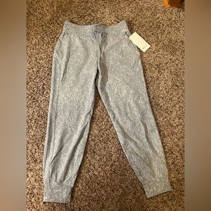 Lululemon Redy to Rulu joggers